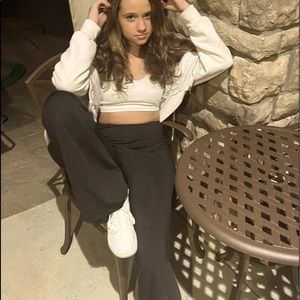 Meet your Posher, Jordyn